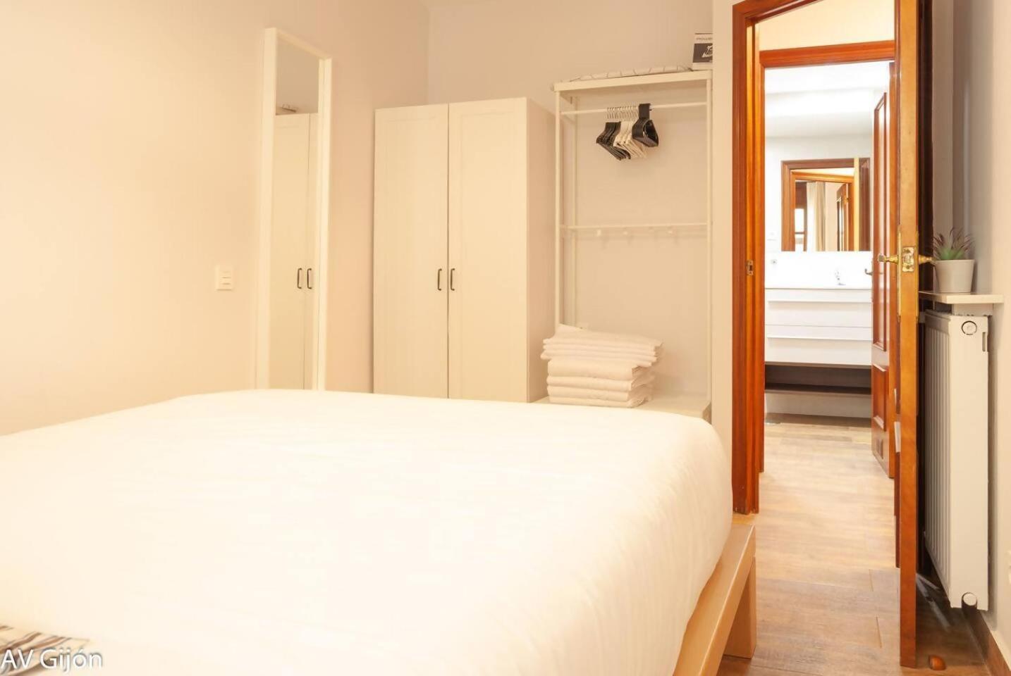 Av Begona 4 Centro Apartman Gijón Kültér fotó
